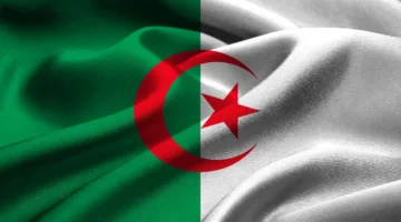 تردد قناة الجزائرية الأرضية 2025 يبث مباريات وبرامج مجانية بجودة عالية